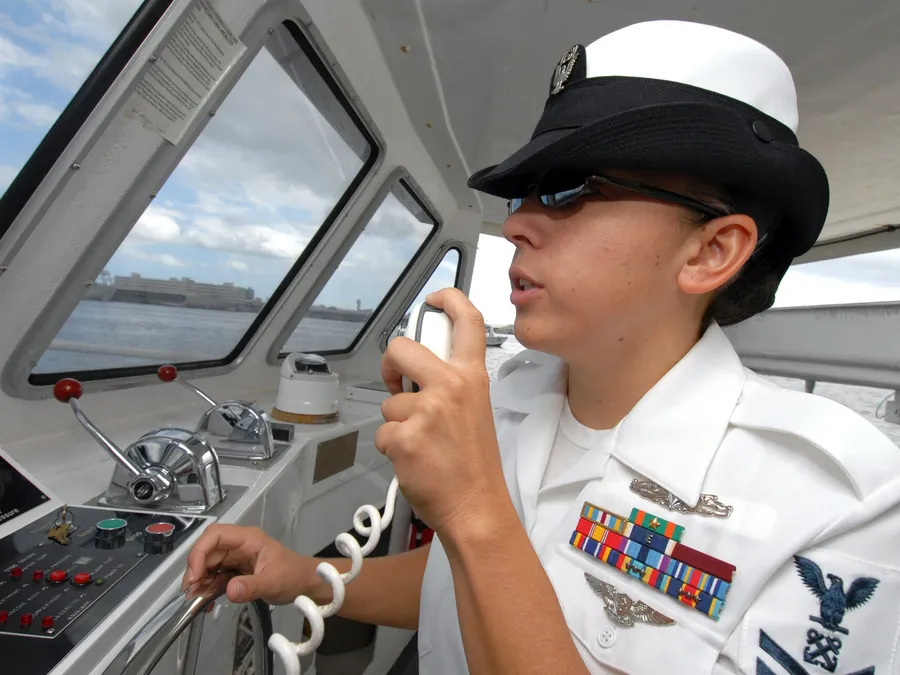 Family Boats Tours